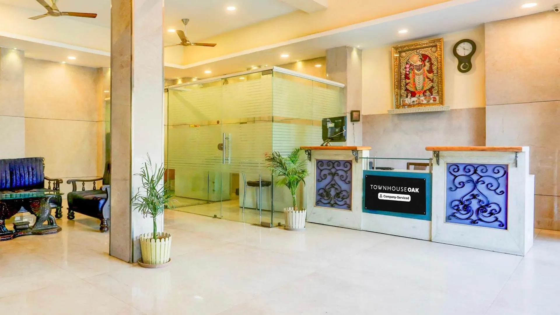 Hotel Townhouse Oak Udaipur City Railway Junction